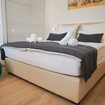 Destino *