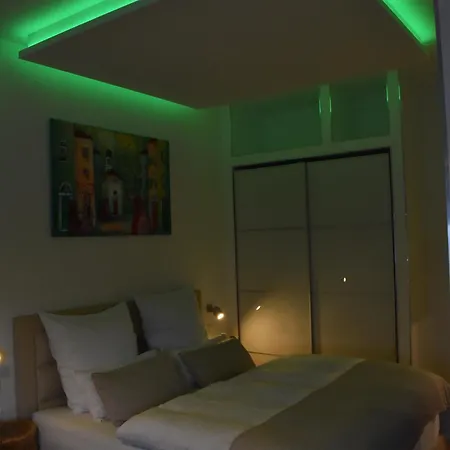 Destino City Apartments Задар