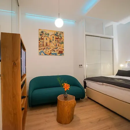 Destino By Belmont Realty *