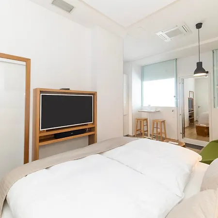 Destino By Belmont Realty Apartamento *