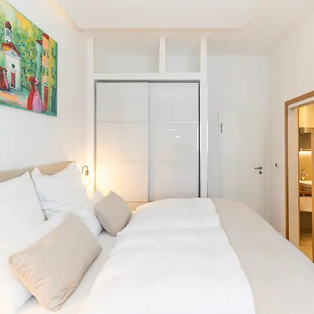 Destino By Belmont Realty *
