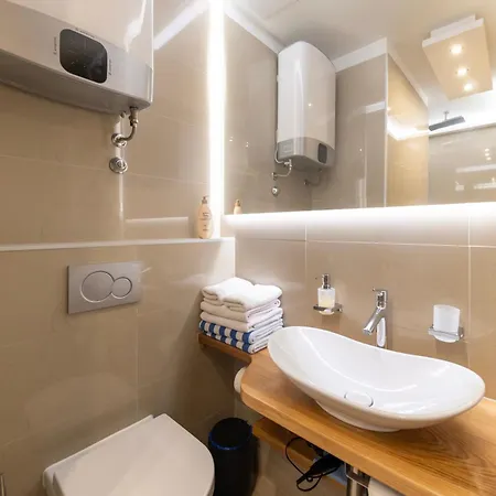 Destino By Belmont Realty Apartamento