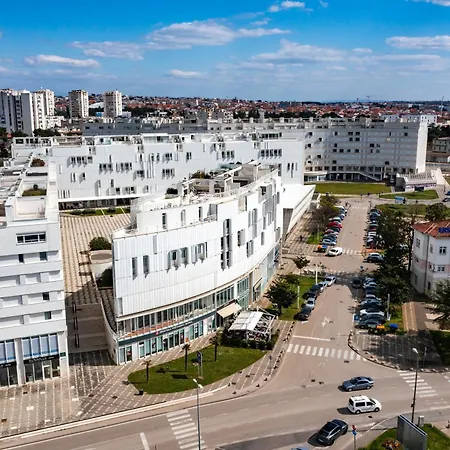 Destino By Belmont Realty
